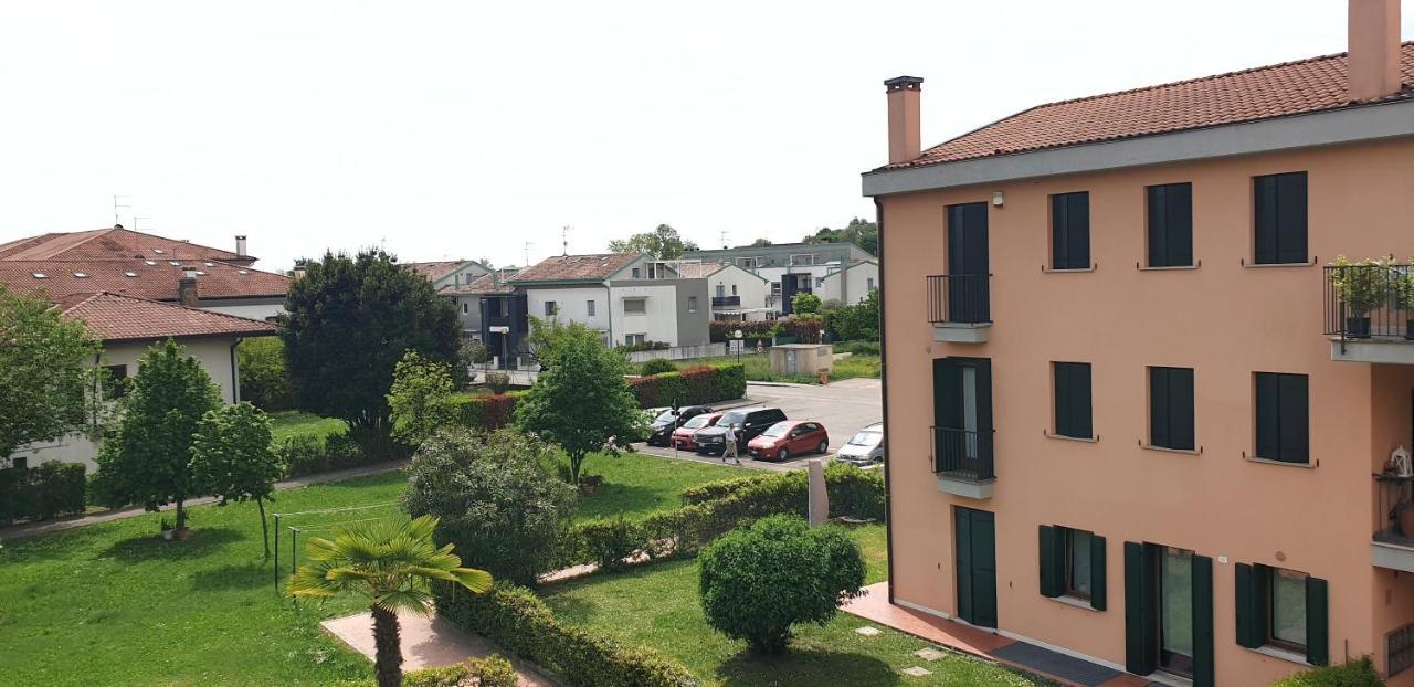 Venice & Treviso - Design Apartments Casier Bagian luar foto