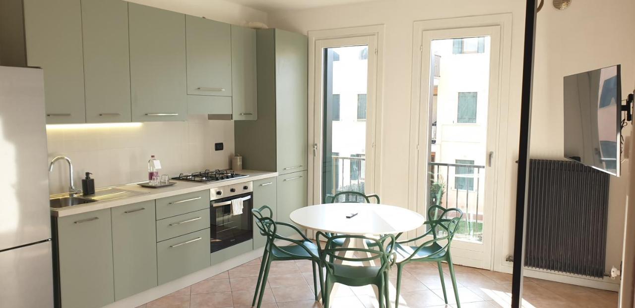 Venice & Treviso - Design Apartments Casier Bagian luar foto