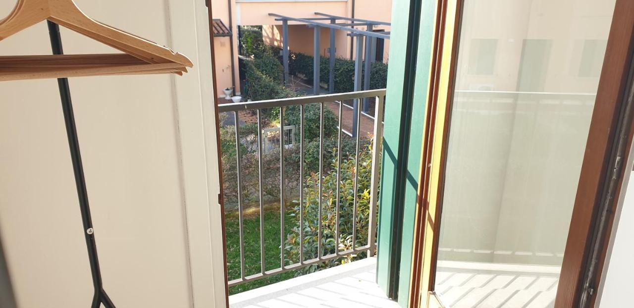 Venice & Treviso - Design Apartments Casier Bagian luar foto