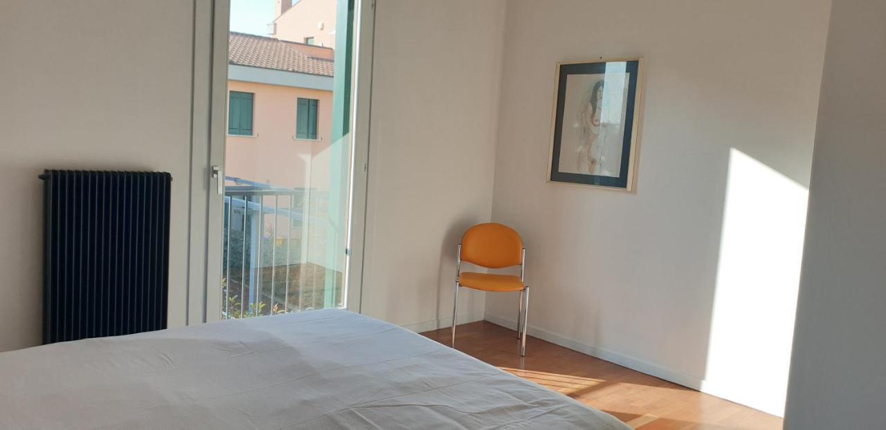 Venice & Treviso - Design Apartments Casier Bagian luar foto